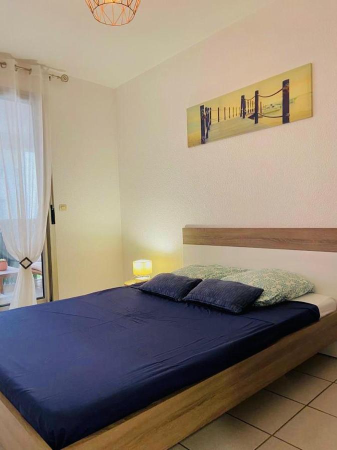Le Juana II Apartment อองทีบส์ ภายนอก รูปภาพ